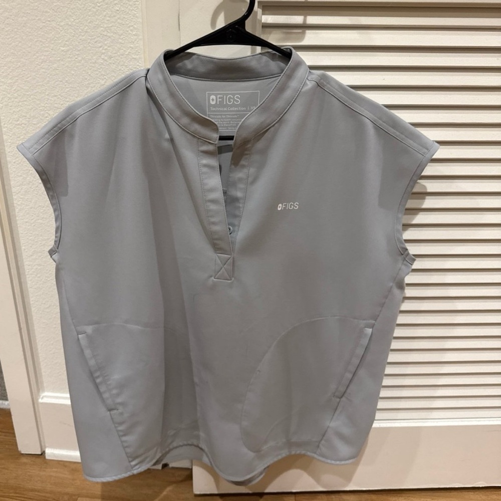 Figs Women's Rafaela Top